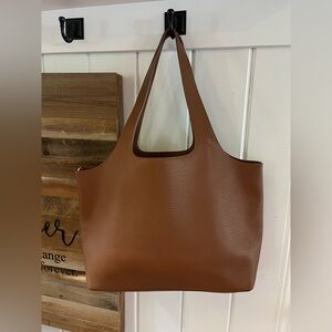 Cuyana System Tote 13-inch caramel Brown pebbled leather